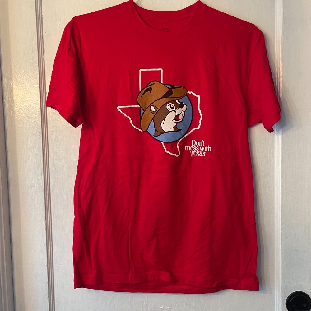 BUC-EE'S "Don't Mess With Texas" Red 100% Cotton Graphic T-shirt Size M EUC